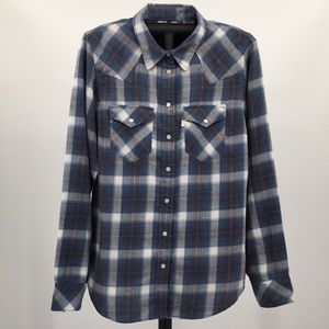 Levi's Taylor Fit Flannel Size Medium Pearl Button